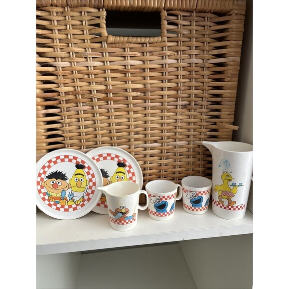 Vintage Chilton Globe Inc Muppets Sesame Street Play Dishes Tea Set 6 Piece Set - Picture 2 of 7